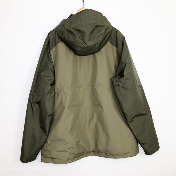 Patagonia, insulated powdertown water repellent, hooded jacket - Picture 3 of 11